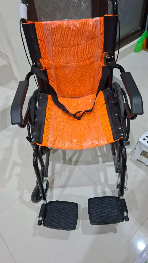 Dijual Kursi Roda Lipat Traveling Premium