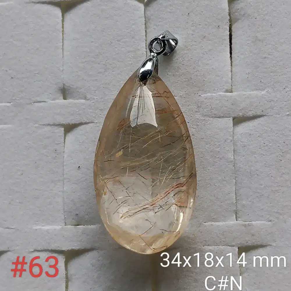 Liontin batu natural rambut Cendana emas