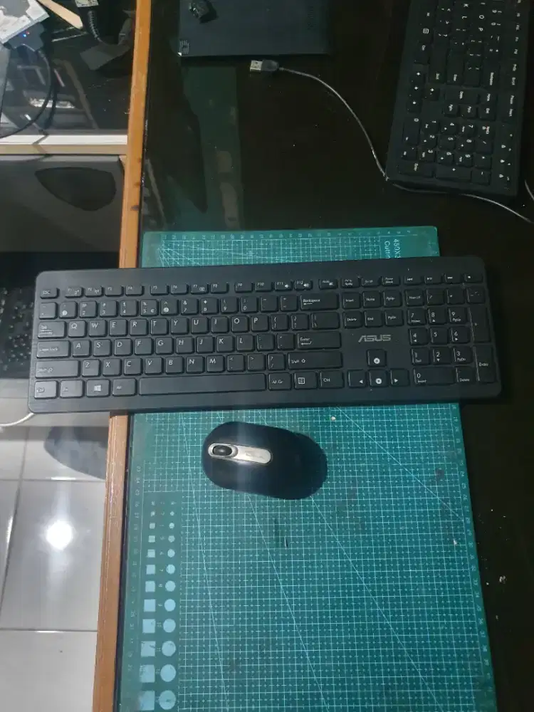 Keyboard mouse wireless Asus Original bawaan PC Aio