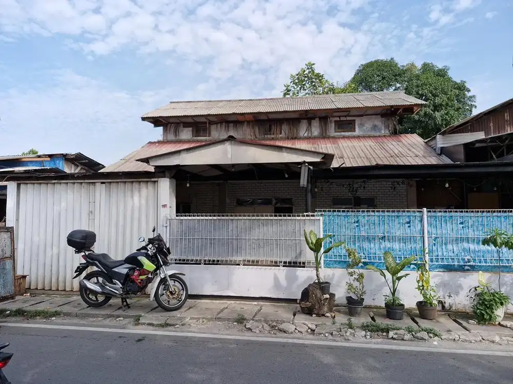 Lahan dijual untuk usaha alfa /indomaret / gudang