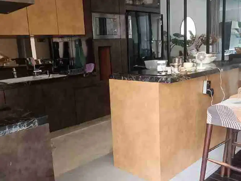 Jual murah Rumah Bagus & lift 4 lantai - minimalis pondok Betung Tangerang selatan