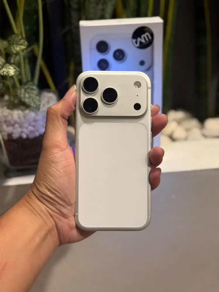 iPhone 17 Pro 256GB Silver iBox Mulus Fullset