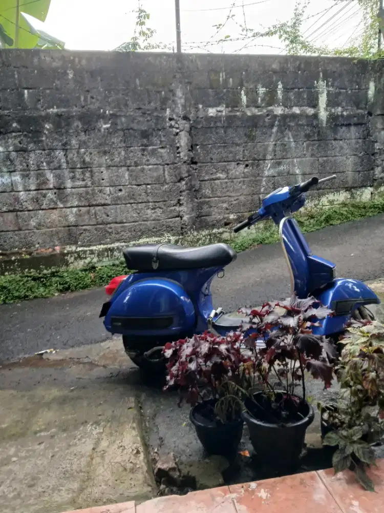 Jual Vespa P 150 S tahun 1984