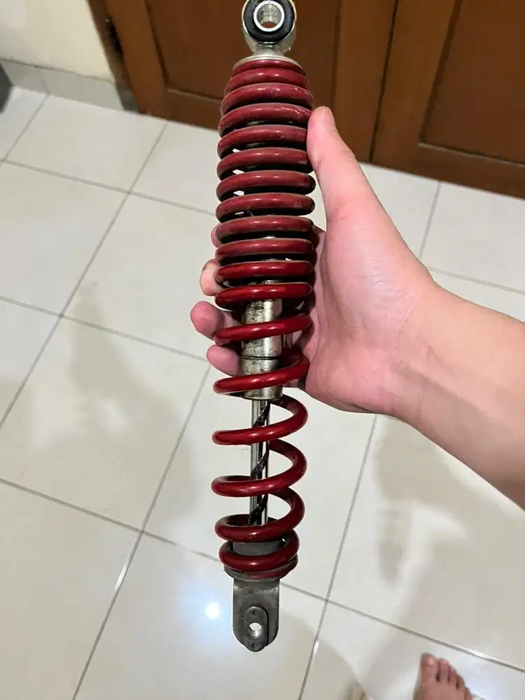 Shockbreaker yamaha xeon rc