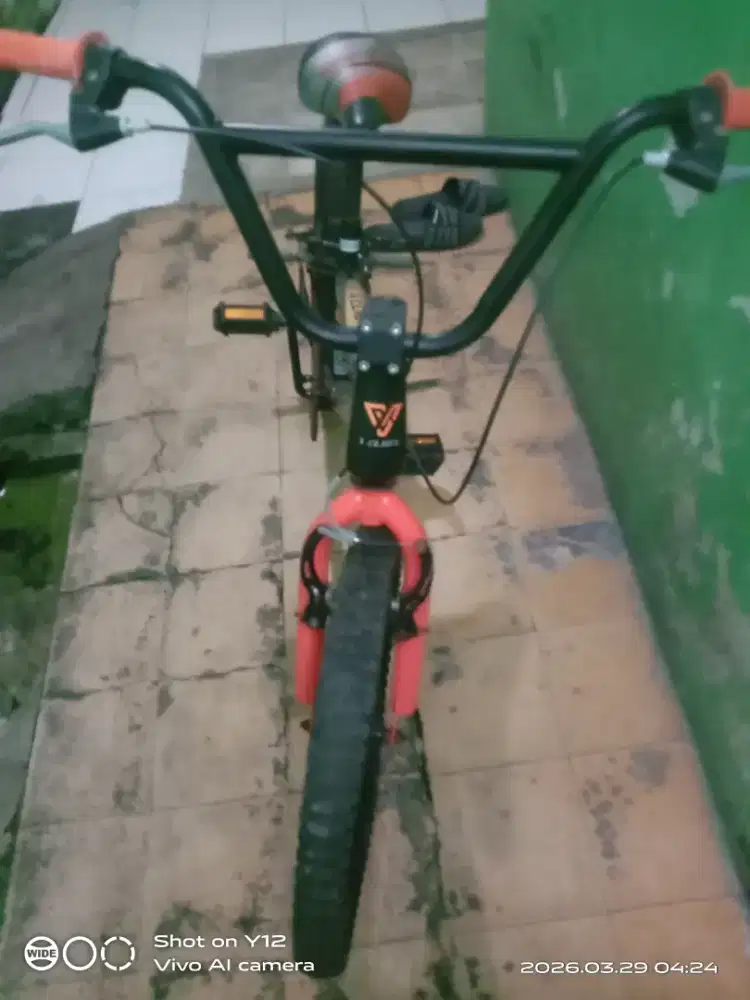 Sepeda BMX valion anak