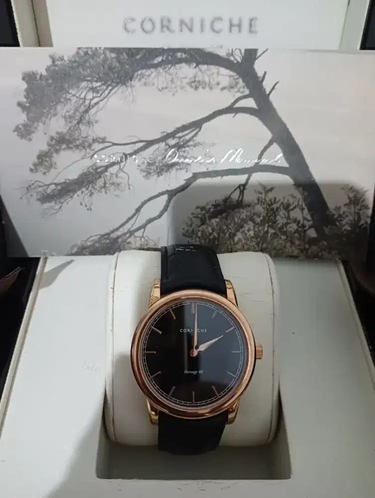 Jam tangan elegan