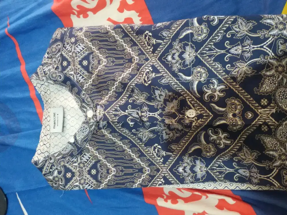 Batik Manzone Slim Fit Uk S