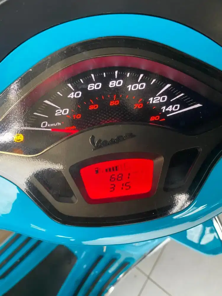 Vespa sprint s i-get 150