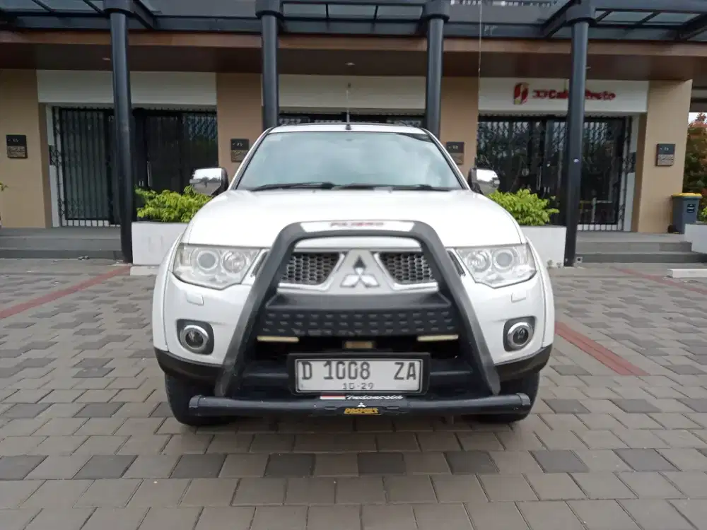Pajero sport Dakar Diesel AT 2012