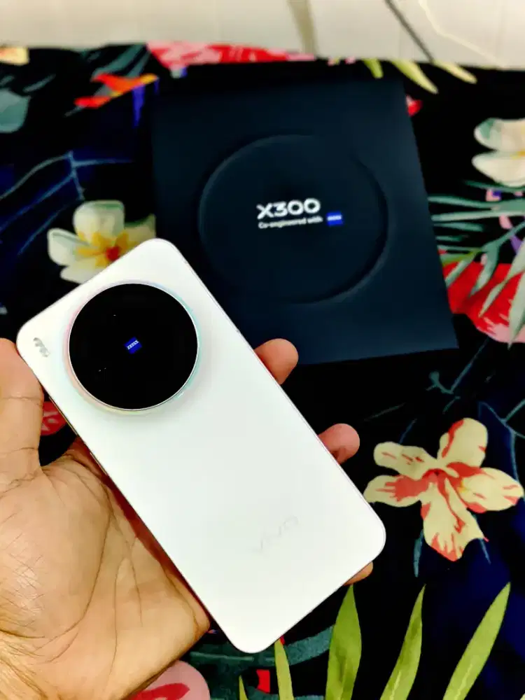 Vivo X300 Baru Buka box