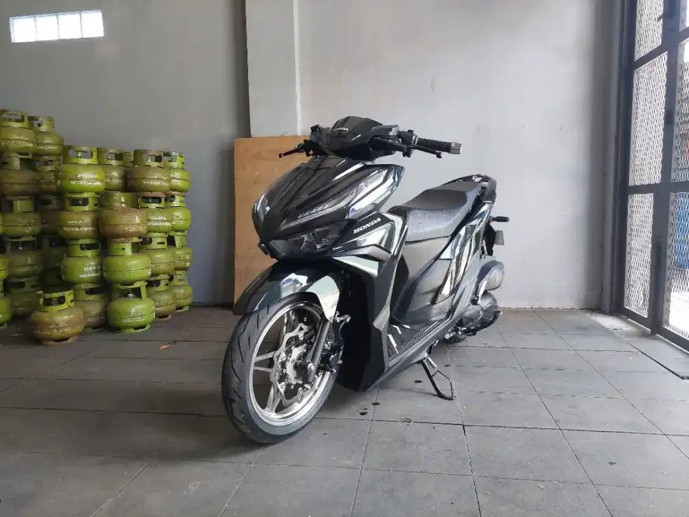 Honda vario 125 2023 km 7rb