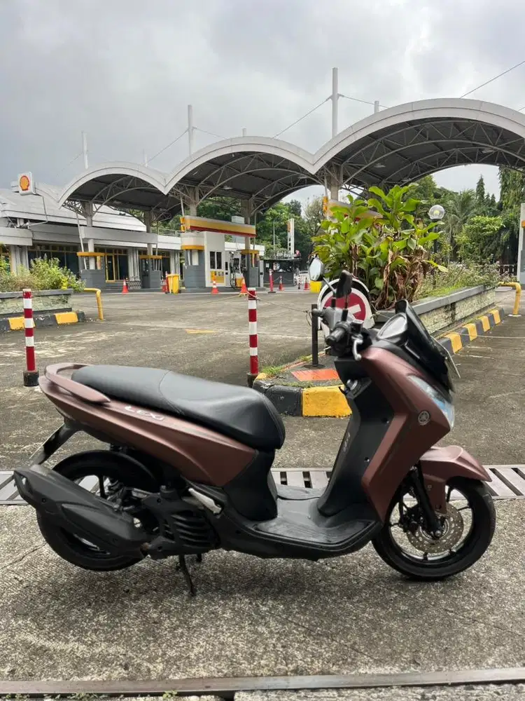Yamaha Lexi 125 Keyless coklat