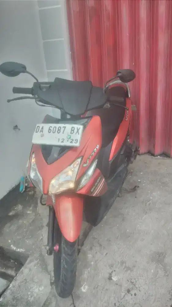 Honda vario cewe thun 2009 masih baik bagus Ss lengkap  hidup panjang
