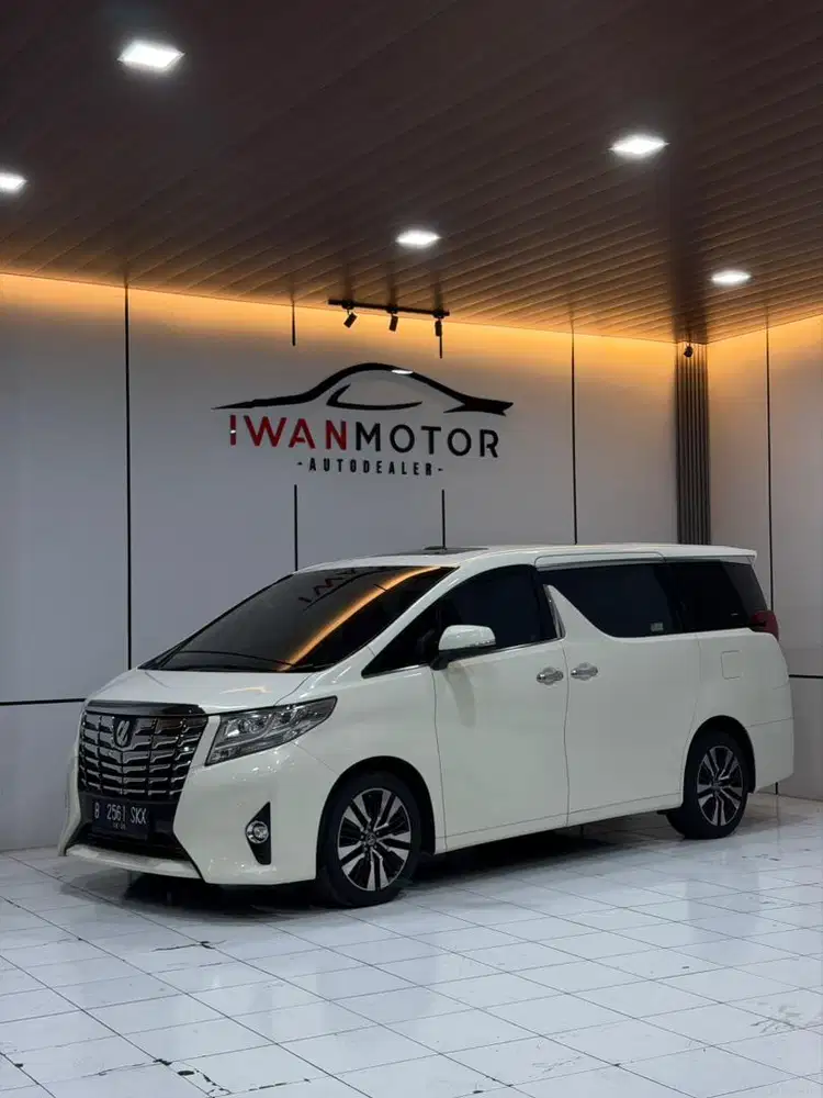 ISTIMEWA ! Toyota Alphard 2.5 G AT Tahun 2016