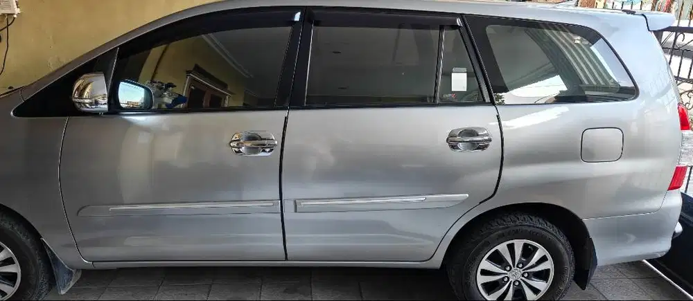 Jual Innova 2015 km +/- 81 ribu service Toyota