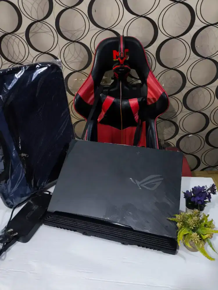 Laptop ASUS ROG G512LVS STRIX III CORE i7 GEN 10 RAM 8 GB SSD 512GB