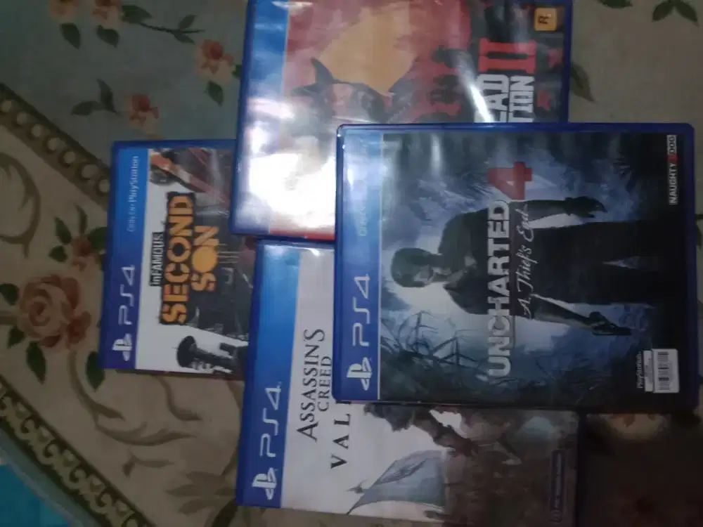 4 bd ps4 second aman100% tinggal main