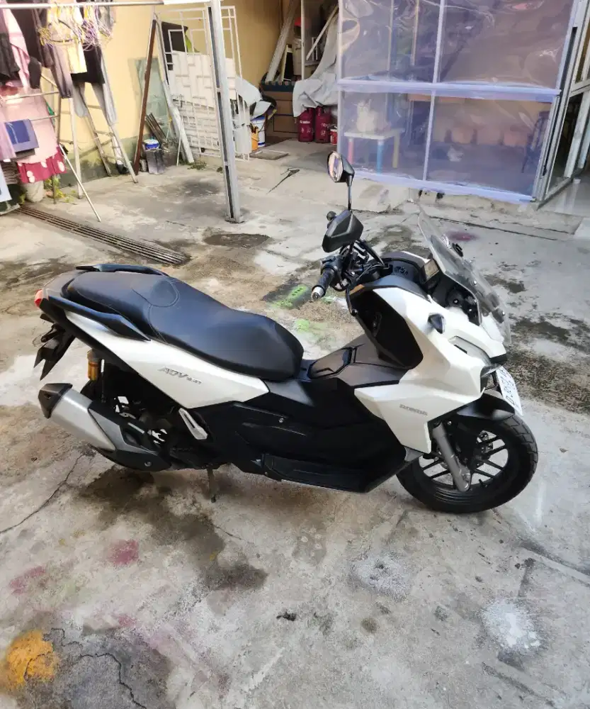 Adv 160 tahun 2024 km rendah 8000
