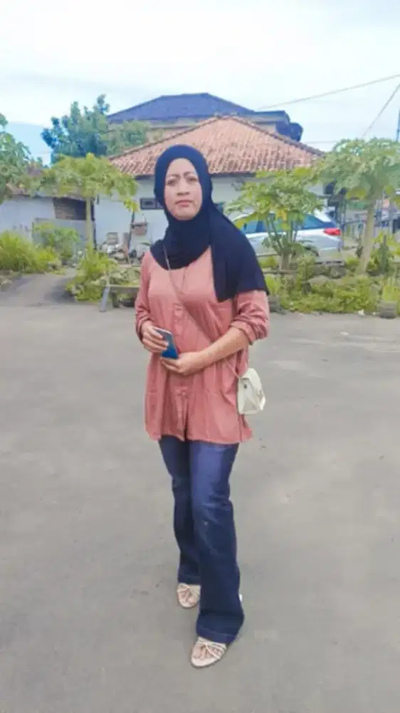 Jasa Cari Art ( asistan keluarga )