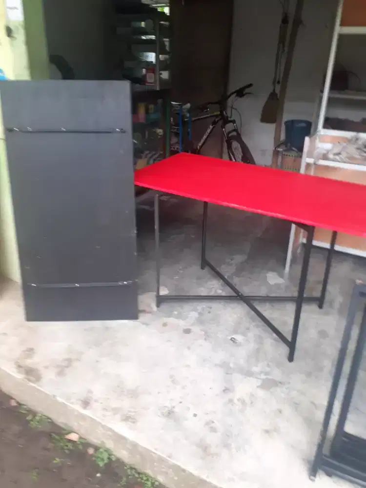 Meja lipat warna multyi fungsi