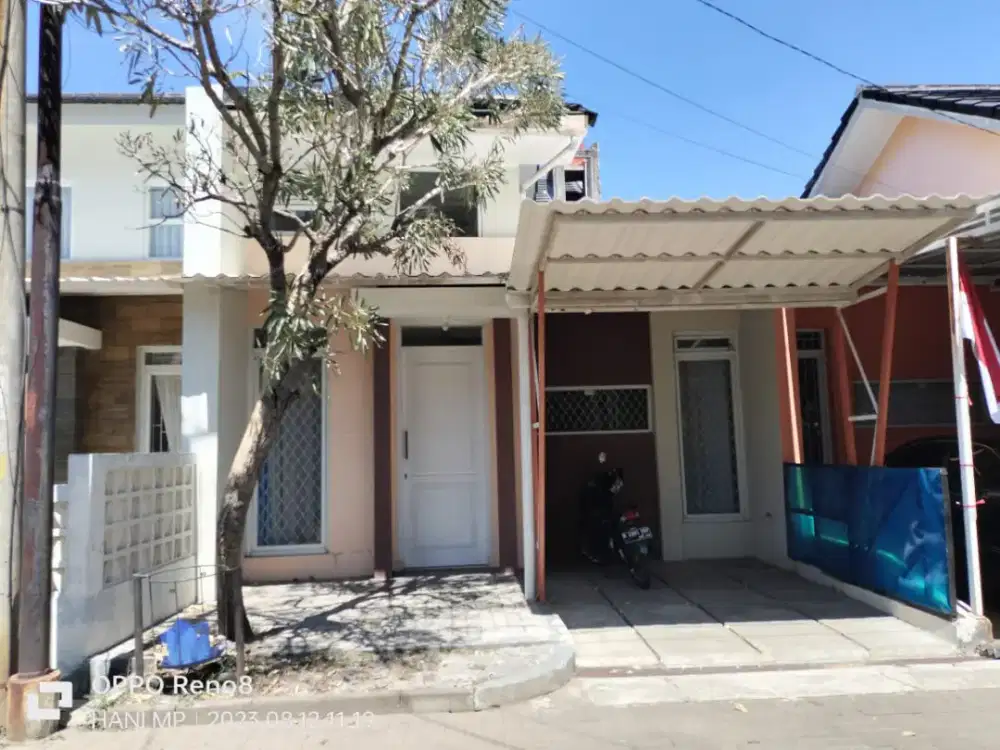 JUAL CEPAT RUMAH DALAM KOMPLEK PINUS REGENCY Bandung