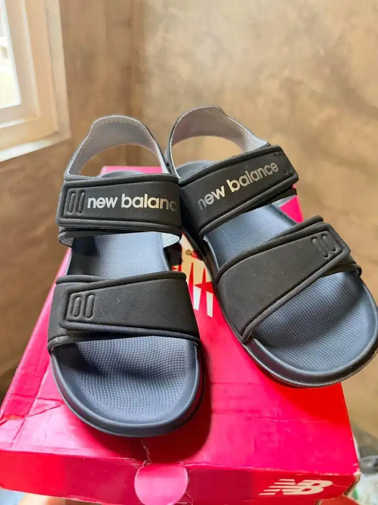 Sendal New Balance Kids