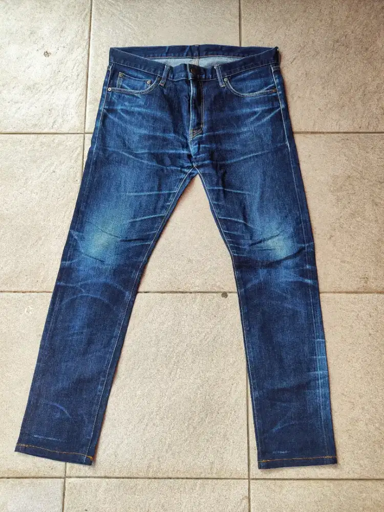 uniqlo jeans size 34