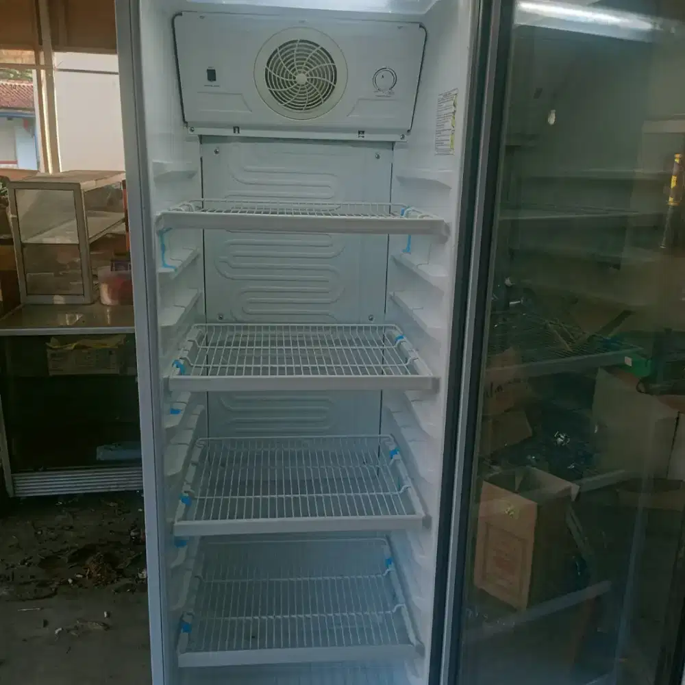 Showcase Polytron Pendingin