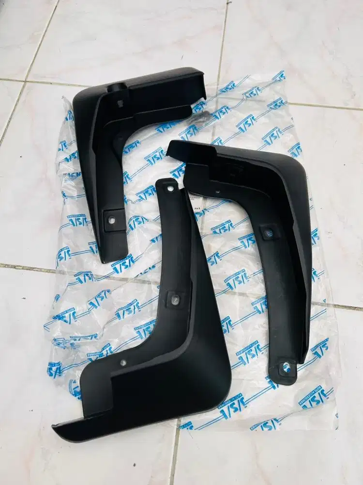 Mud Guard / Karpet lumpur All new Avanza / All new xenia