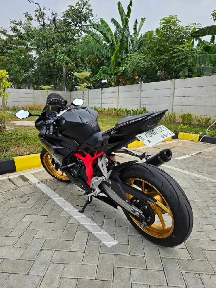 Jual CBR 250rr Hitam doff, 2022/2023
