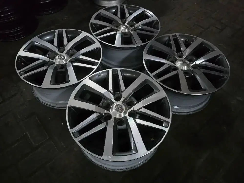 Velg Ori VRZ R18 BT50 TrailBlazer Dmax MUX Panther Touring H1 Starex