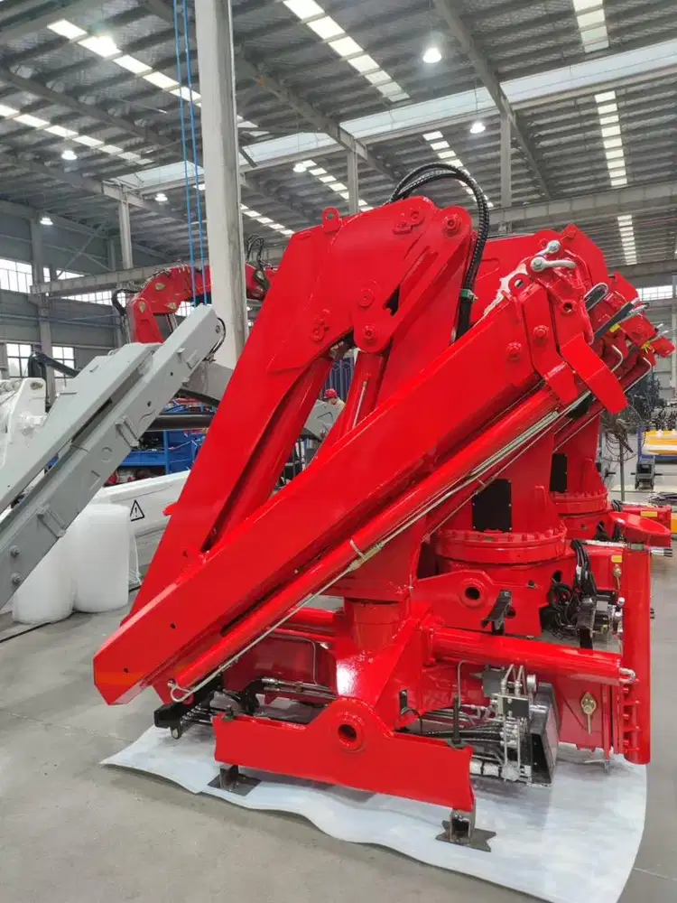 Boblift 5ton knuckle boom truck mounted crane