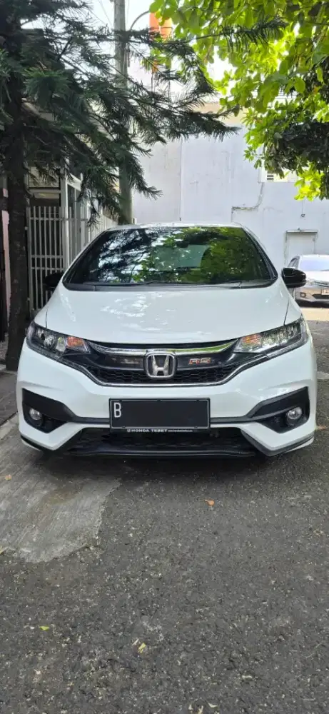 Honda Jazz RS AT 2019 (235 juta)