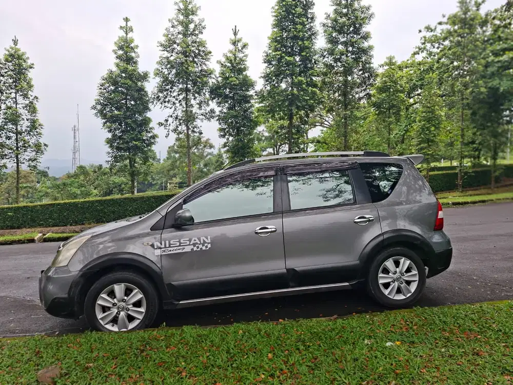 Nissan Livina 2008 Bensin