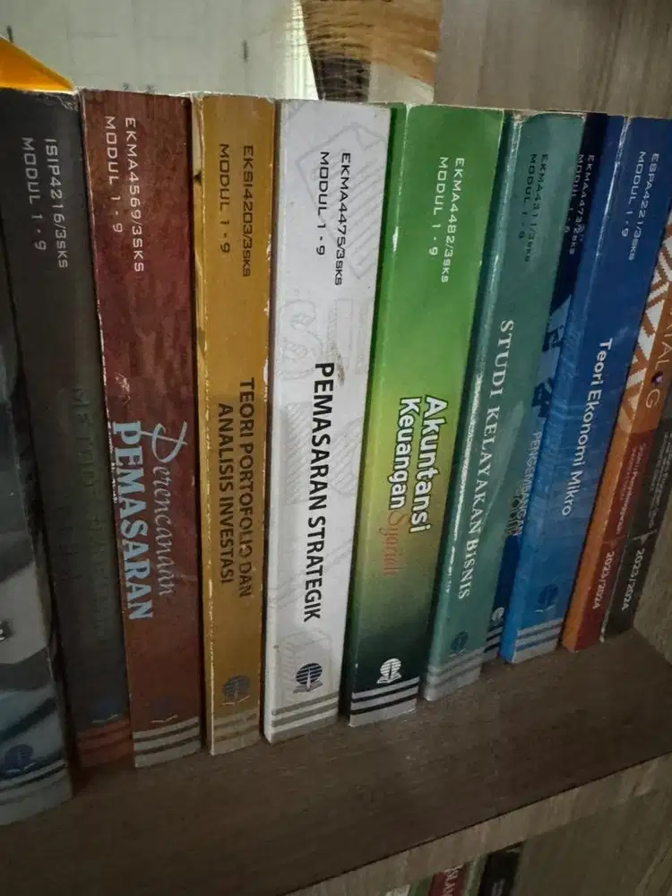 Buku Universitas Terbuka Baru dan Bekas