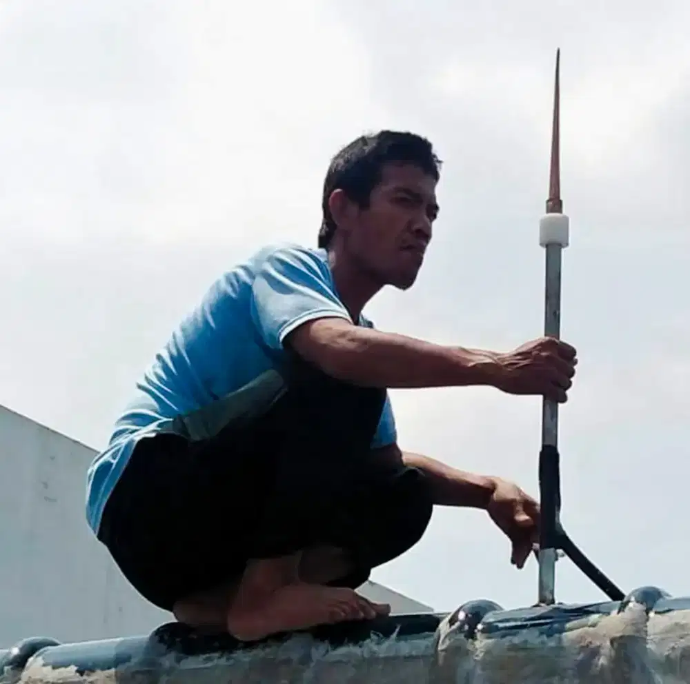 Panggilan Tukang Ahli Pasang Anti Petir Penangkal Petir