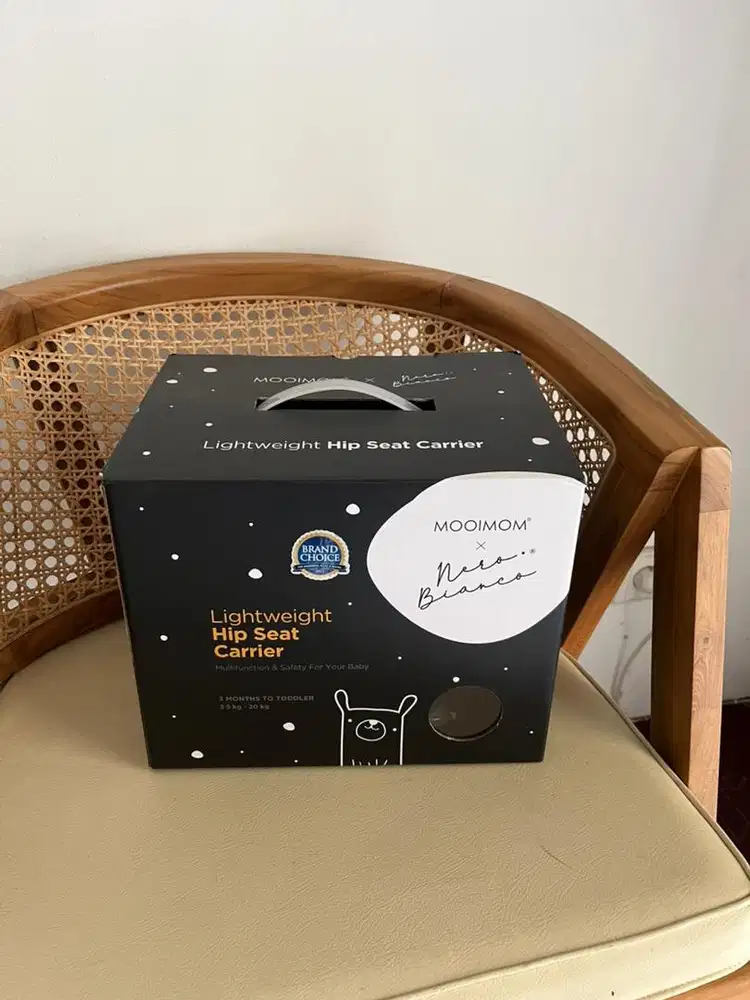 Mooimom lightweight hip seat carrier