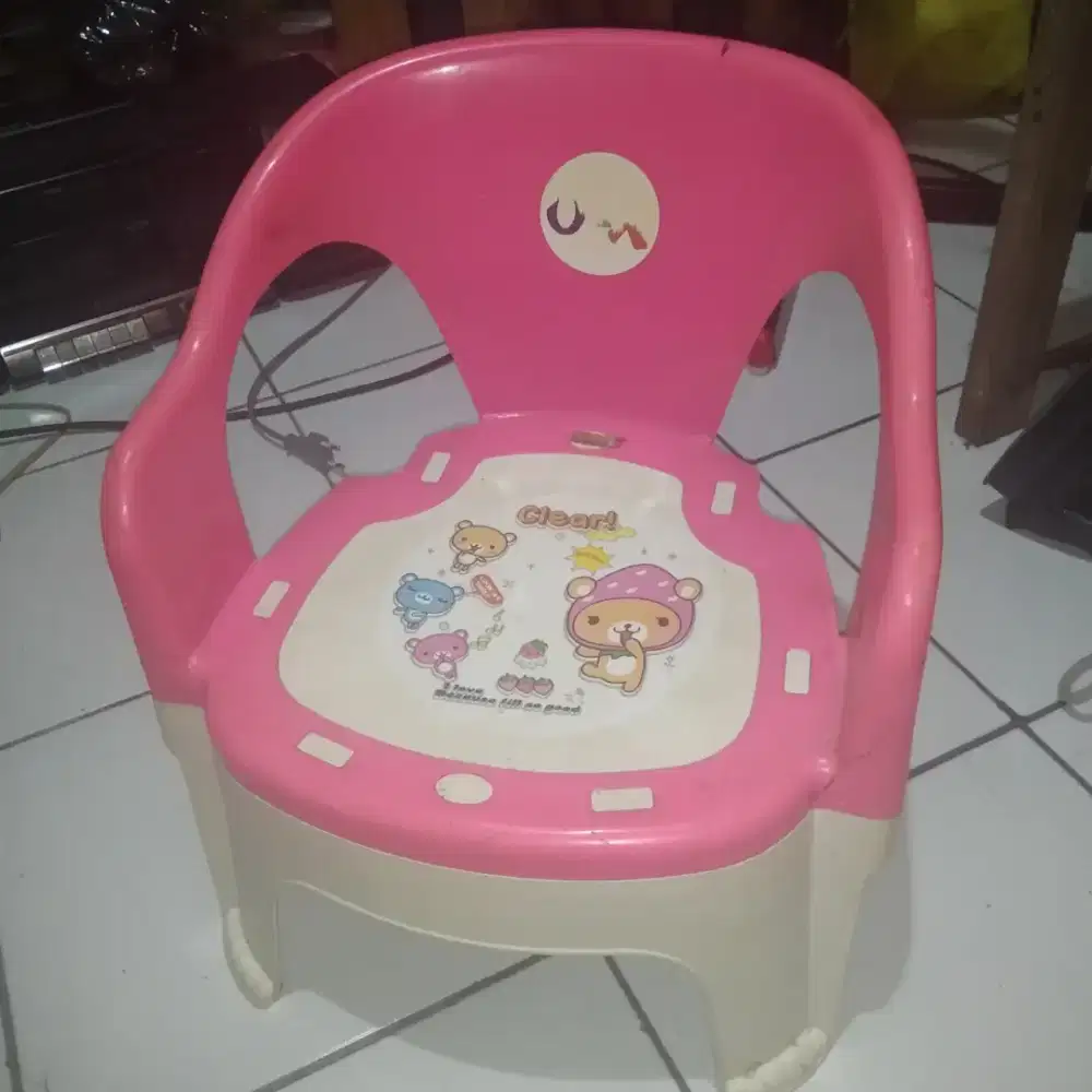 Bangku Plastik Balita