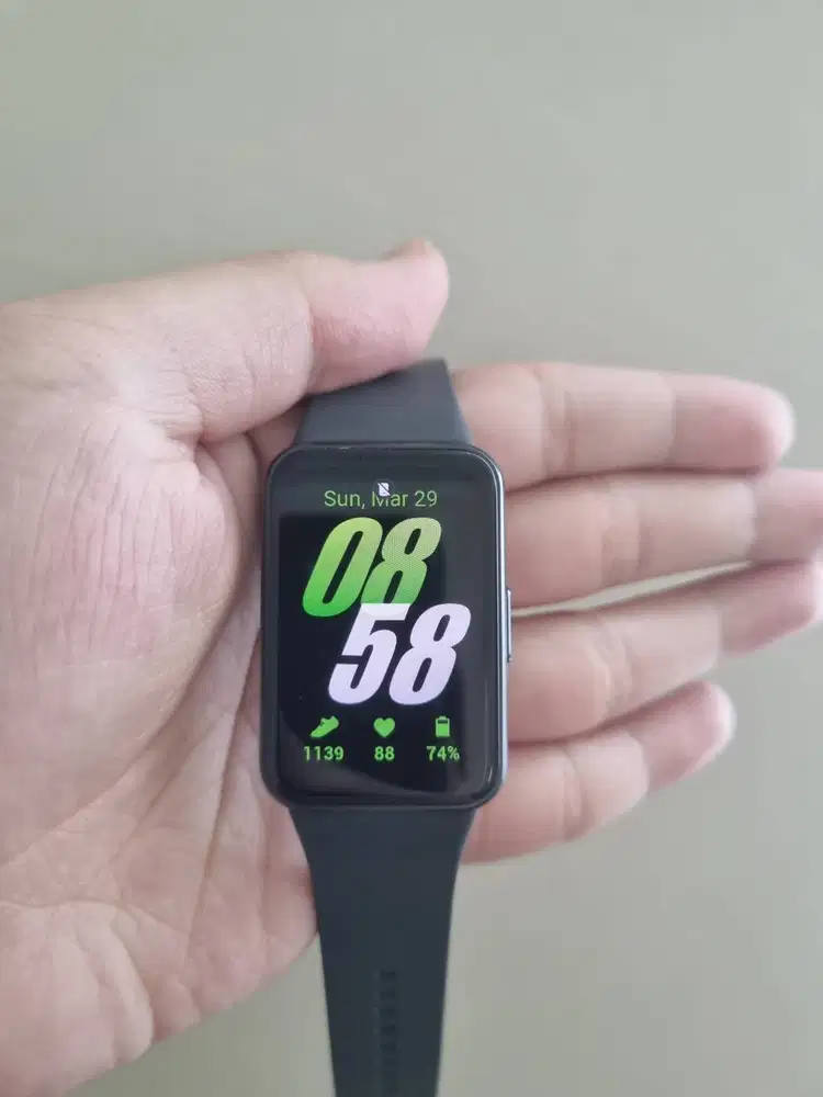 Jam tangan Samsung Fit 3