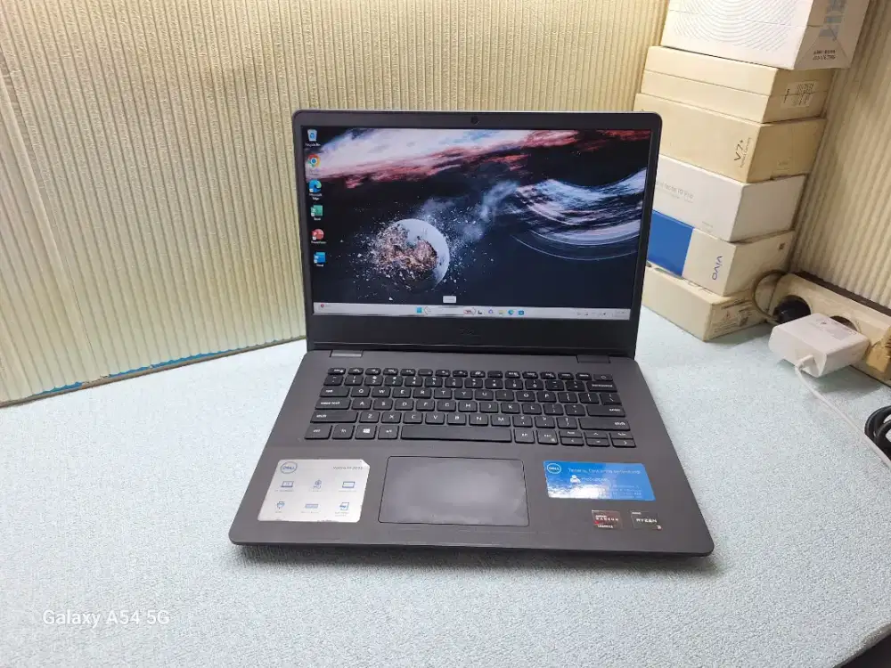Laptop Ryzen 3-3250U Dell