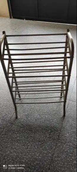 Rak Sepatu  Bahan Alumunium