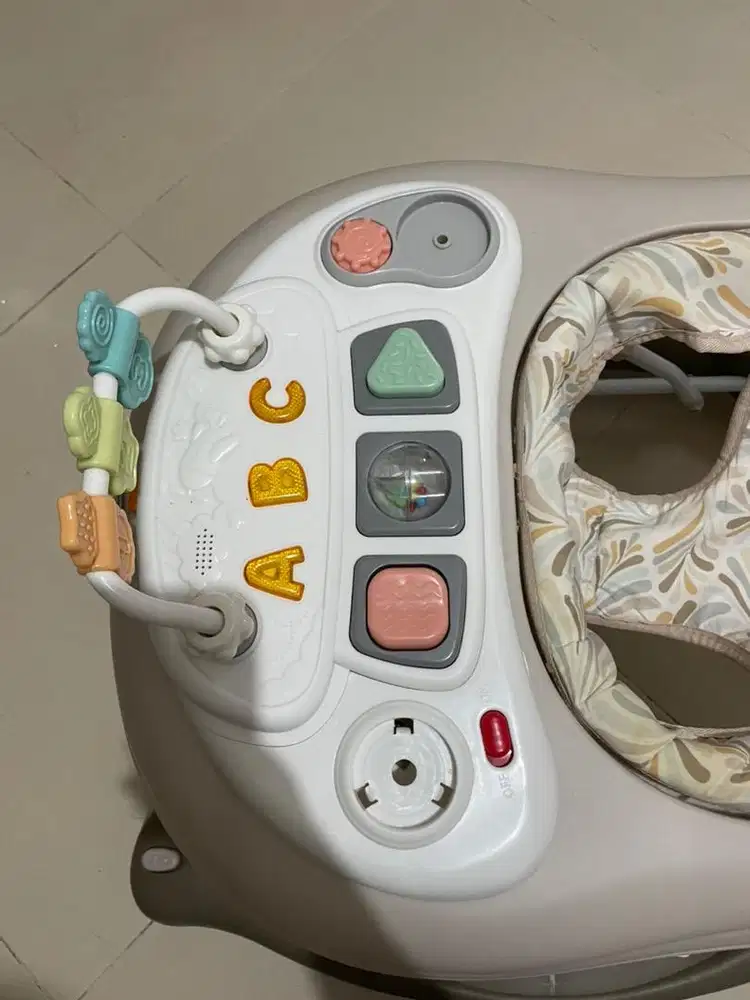 [Bekas] Baby Walker Bayi - Pliko