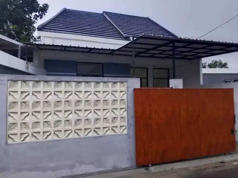 Disewakan rumah di cluster Alam Serua Ciputat Tangerang Selatan