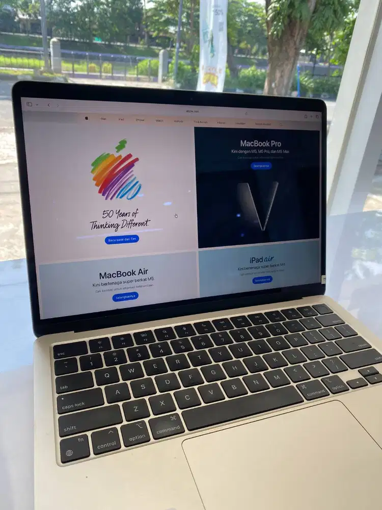 Macbook Air 2022 RAM 8/256 GB  Apple M2 13 Starlight