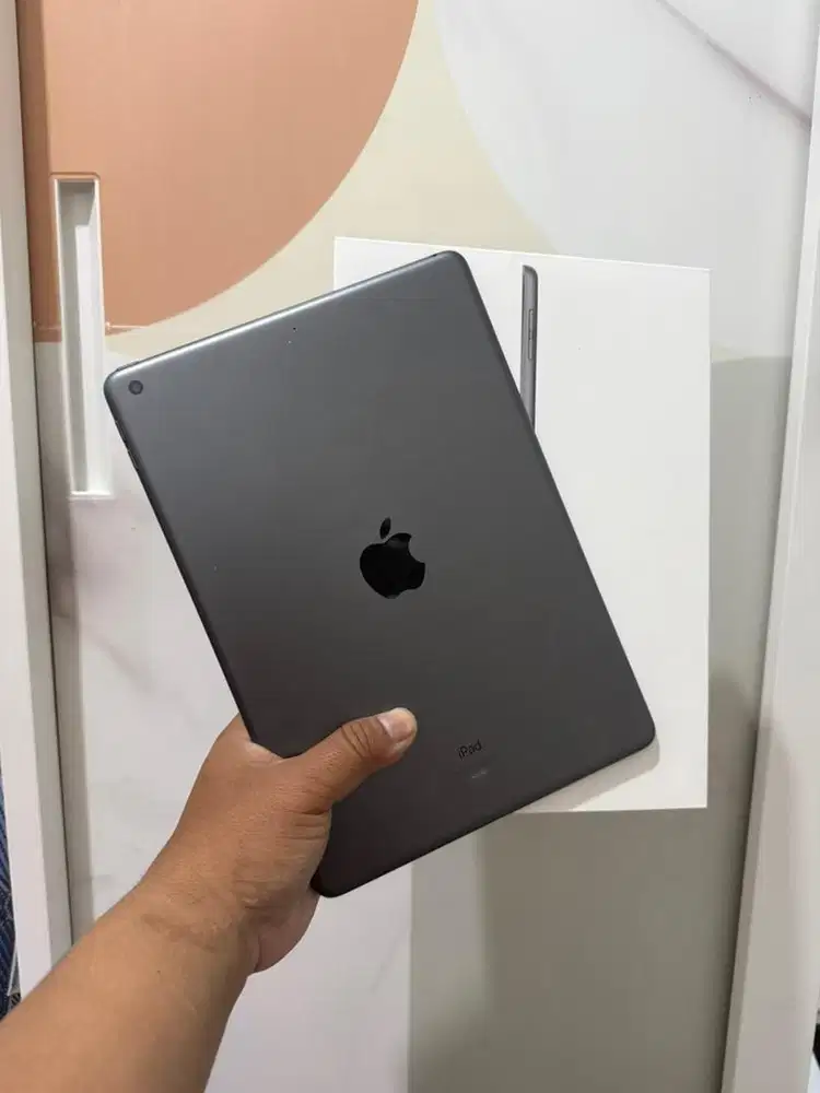 Ipad 9 64gb wifi ibox mulus 99% like new fullset