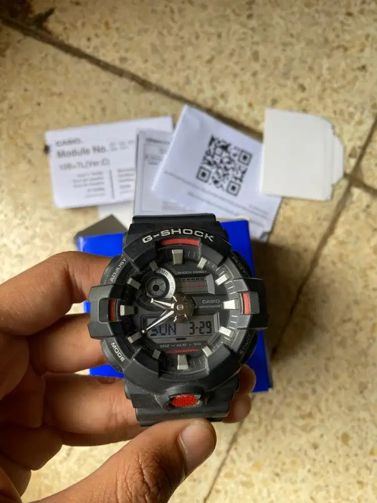 casio g shock GA 700-1ADR