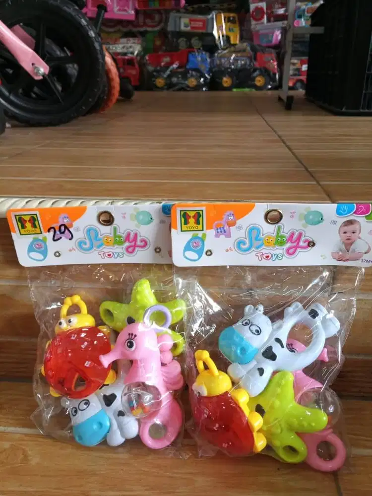 mainan anak babyy rattle