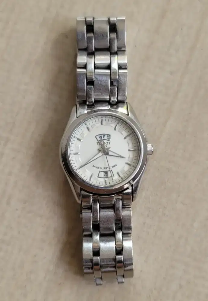 Jam tissot wanita kondisi masih bagus