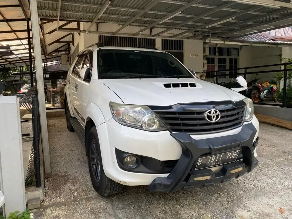 Fortuner 2013 low km