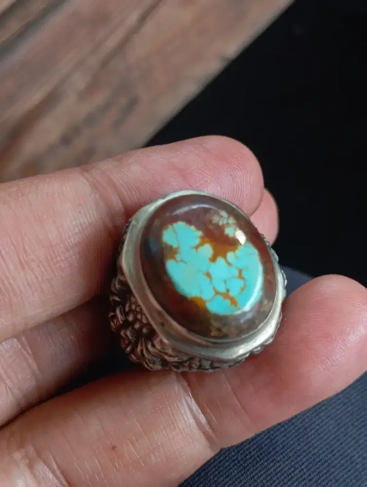 Pirus Persia Urat Merah Unik Antik